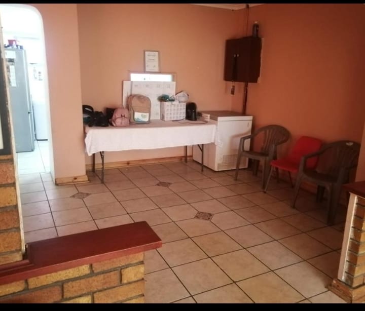 4 Bedroom Property for Sale in Gelvandale Eastern Cape